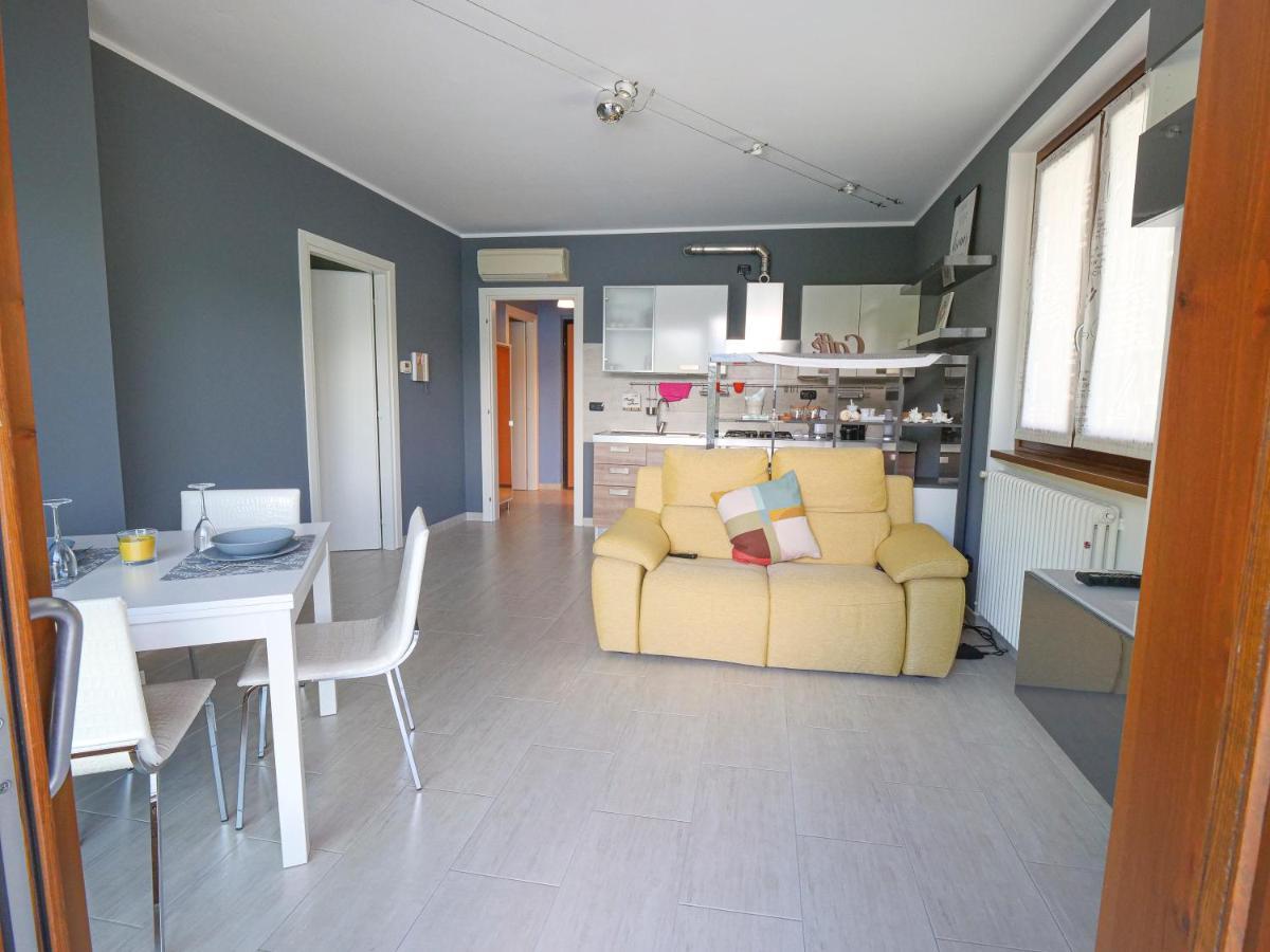 Ferienwohnung Full Of Colour Bellano Exterior foto